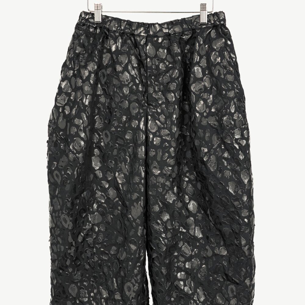 BLACK Comme des Garcons Black Leopard-Twill Balloon Shorts
